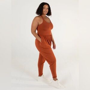 Imbodhi bōdhi jumper in clay